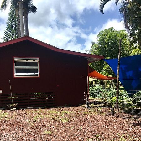 The Red Cottage And Hawaiian Pond Garden Paradise! Keaau Exterior photo